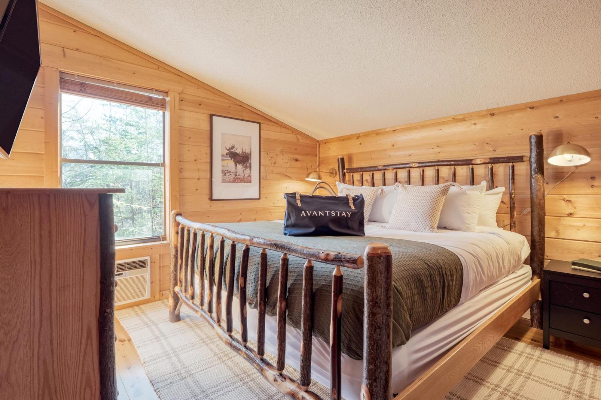 Fontana By Avantstay Gorgeous Mountain Cabin W Views Hot Tub Game Room ガトリンバーグ エクステリア 写真