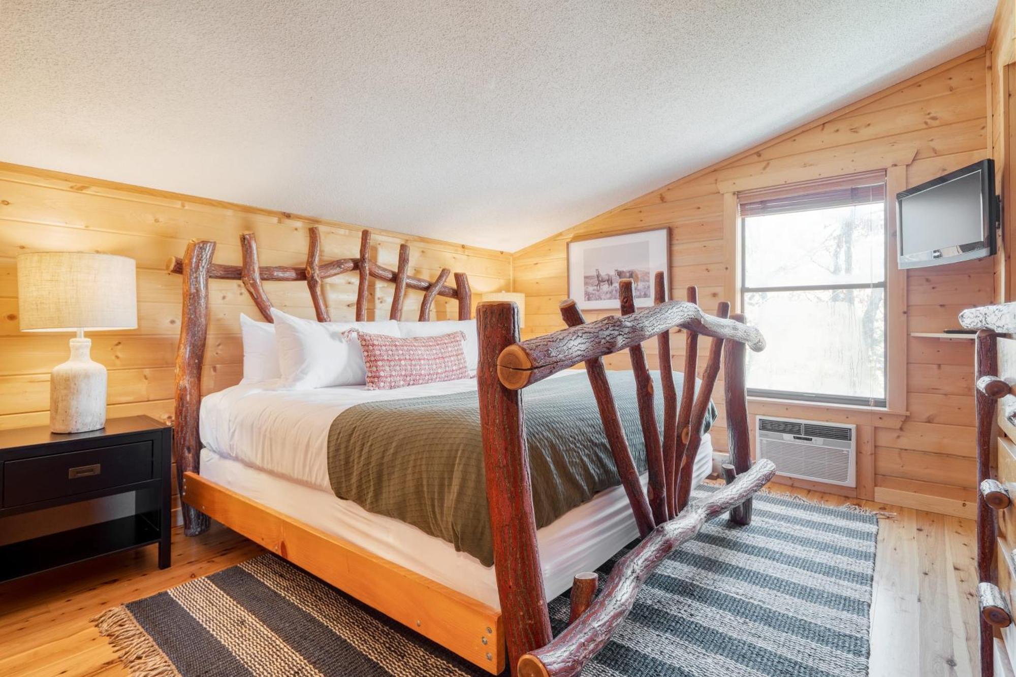 Fontana By Avantstay Gorgeous Mountain Cabin W Views Hot Tub Game Room ガトリンバーグ エクステリア 写真