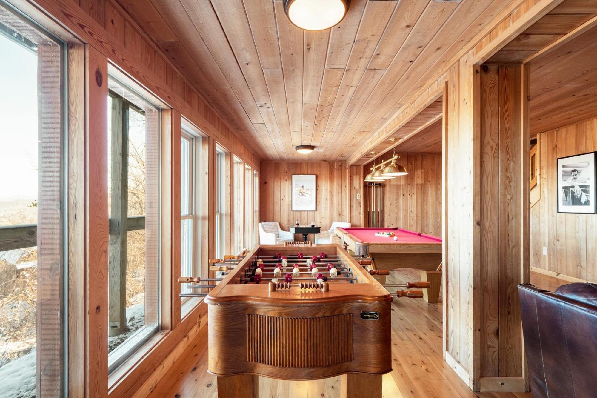 Fontana By Avantstay Gorgeous Mountain Cabin W Views Hot Tub Game Room ガトリンバーグ エクステリア 写真